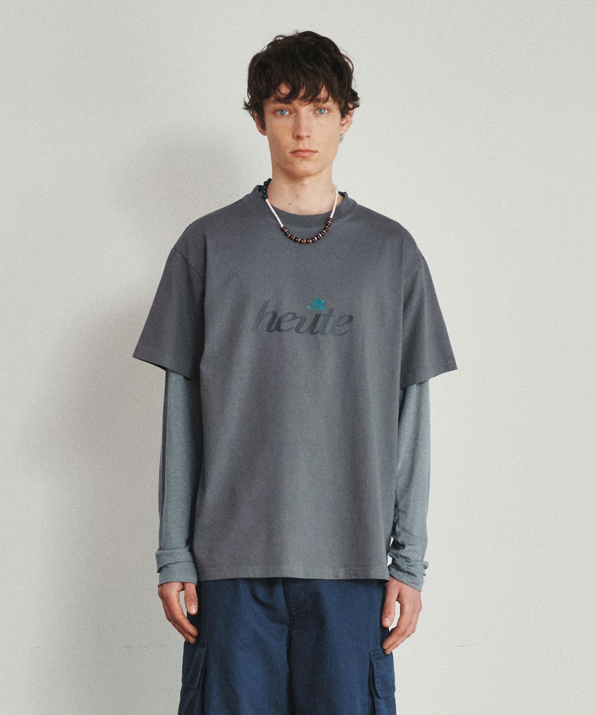 호이테(HEUTE) HEUTE STAR T-SHIRT (GREY)