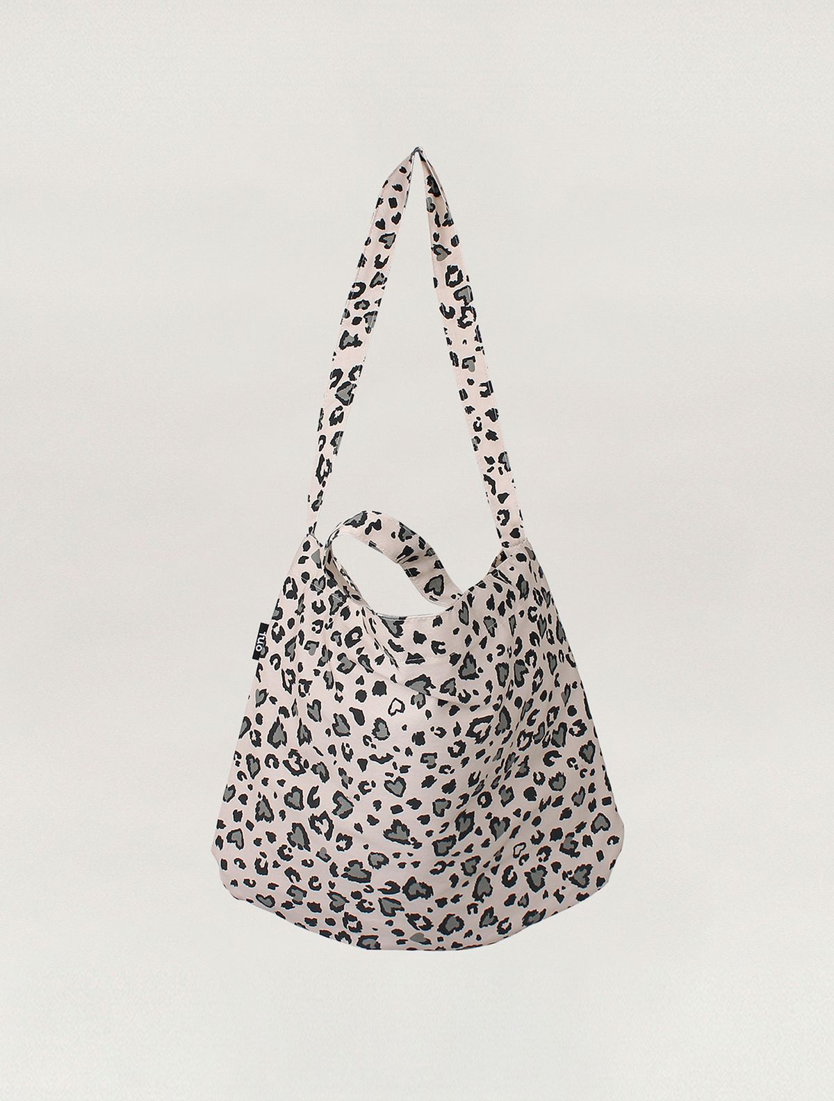 투오(TUO) 2WAY LEOPARD ECO BAG IVORY · 투웨이 레오파드 에코백 아이보리