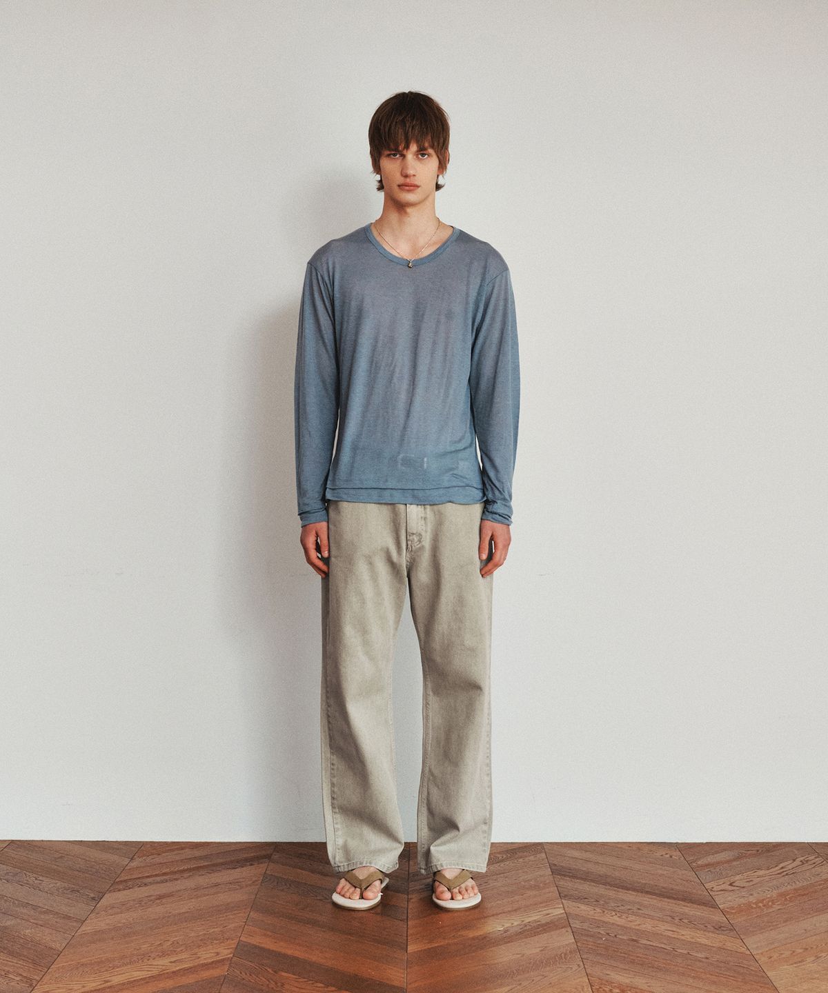 호이테(HEUTE) FUZZY ROUND NECK T-SHIRT (DARK BLUE)