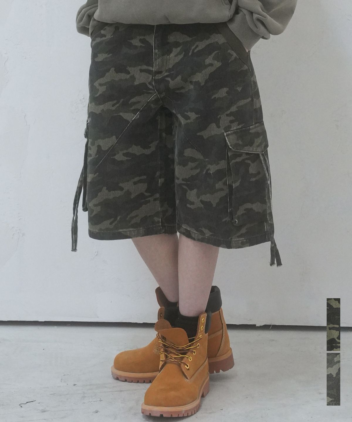 어반드레스(AVANDRESS) Twoseul Camouflage Shorts - 2COL
