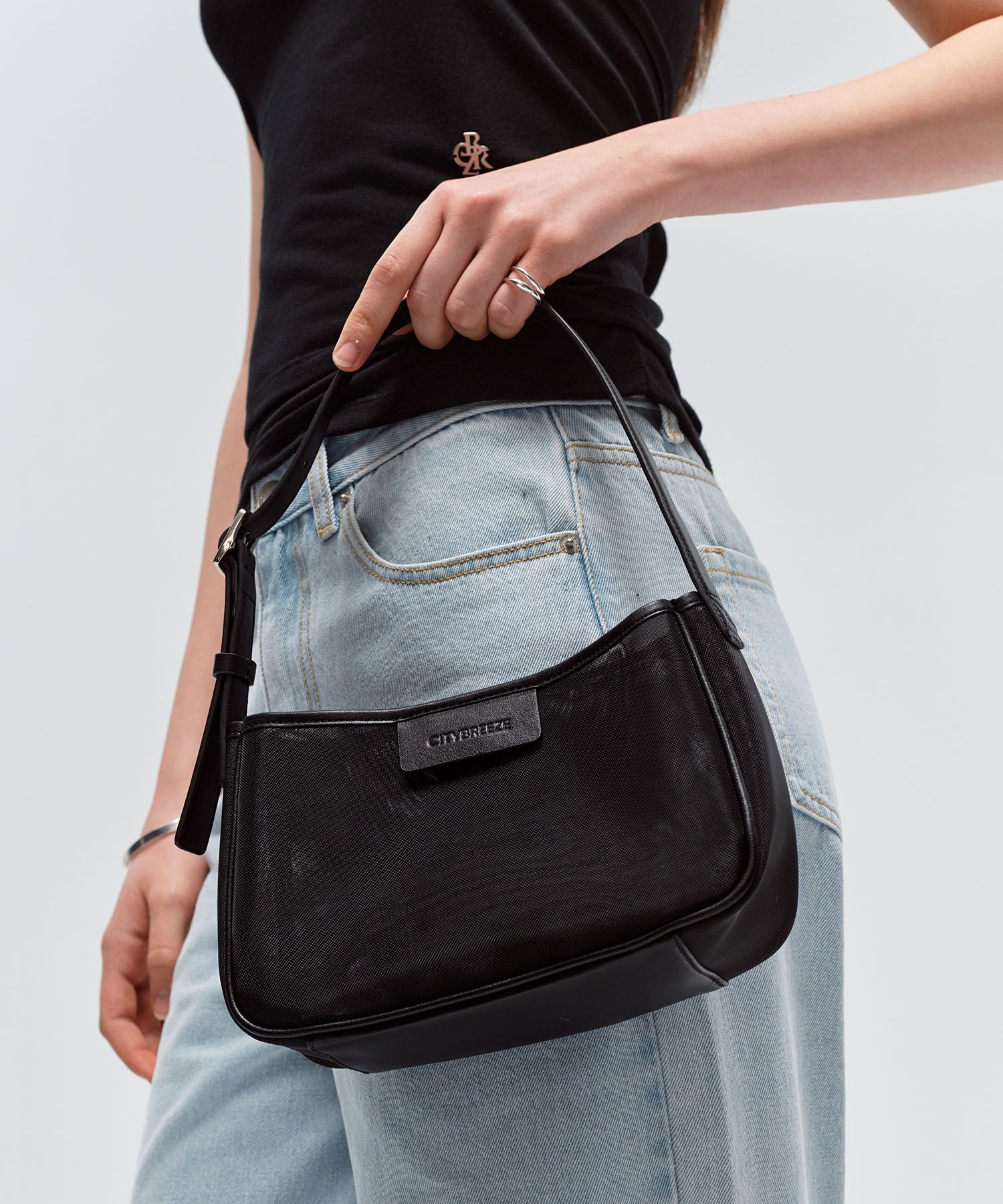 [CITYBREEZE]人気★CITY AIRY MESH SHOULDER MUSINSA | CITYBREEZE WOMAN City Airy Mesh Shoulder_SILVER