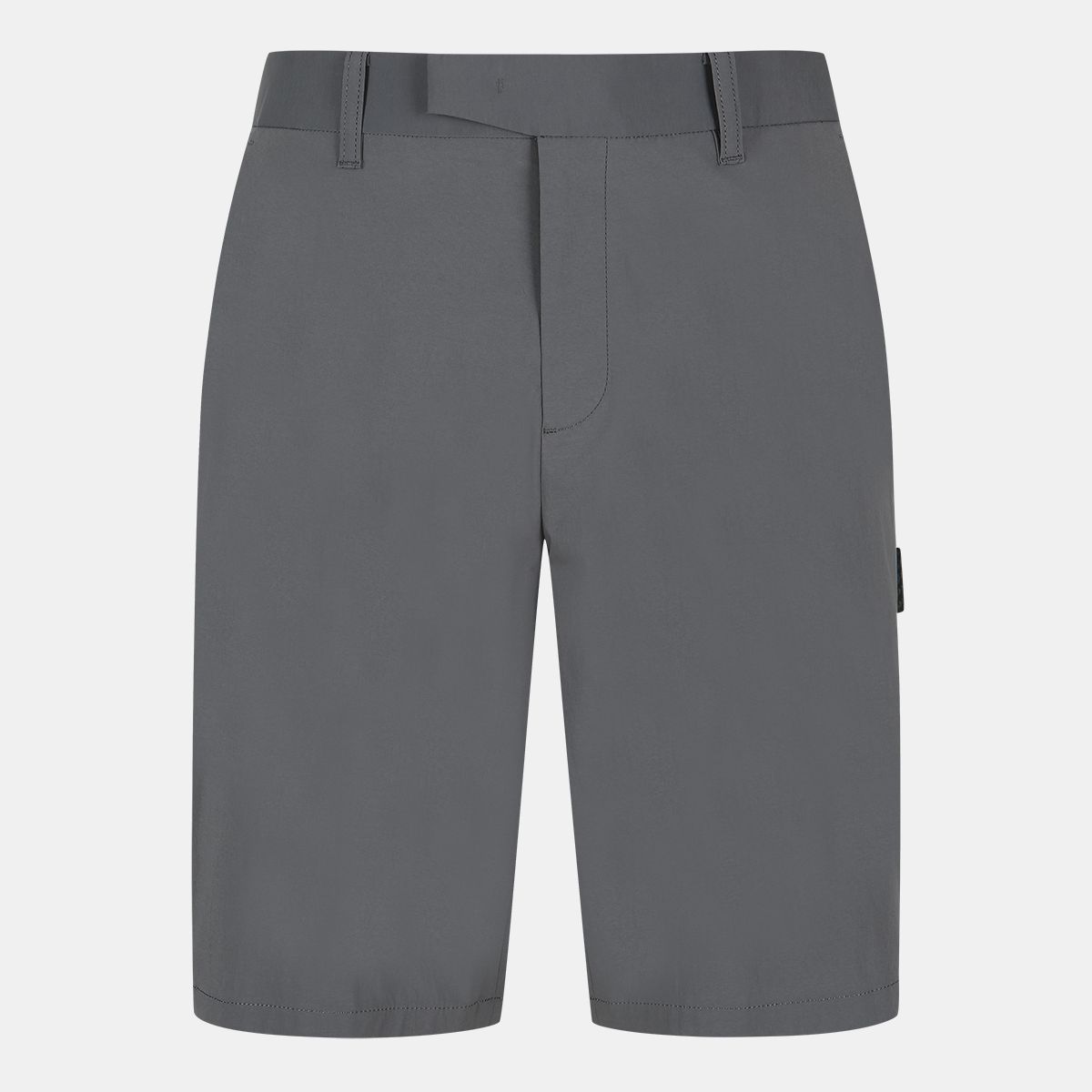 테일러메이드 어패럴(TAYLORMADE APPAREL) 남성 로고 펀칭 숏팬츠 TPO-23HG81-192