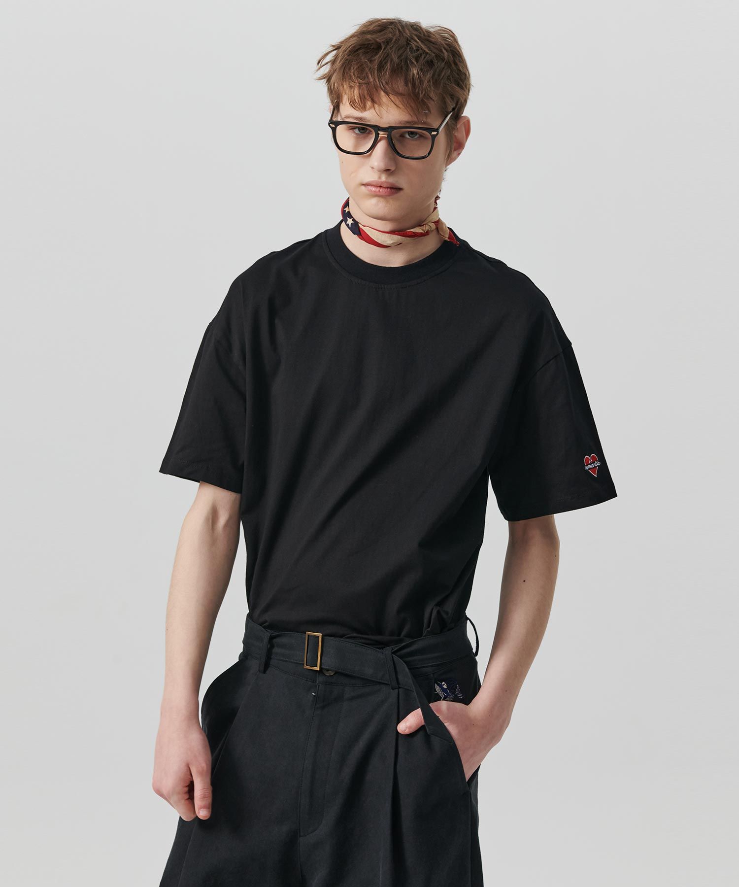 ★人気★【Beyond Closet】★NOMANTIC LOGO LINEN PK T-SHIR.T★ MUSINSA | BEYOND CLOSET Nomantic Small Logo Basic Short