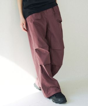 아웃 포켓 파라슈트 나일론 팬츠 [레드빈]