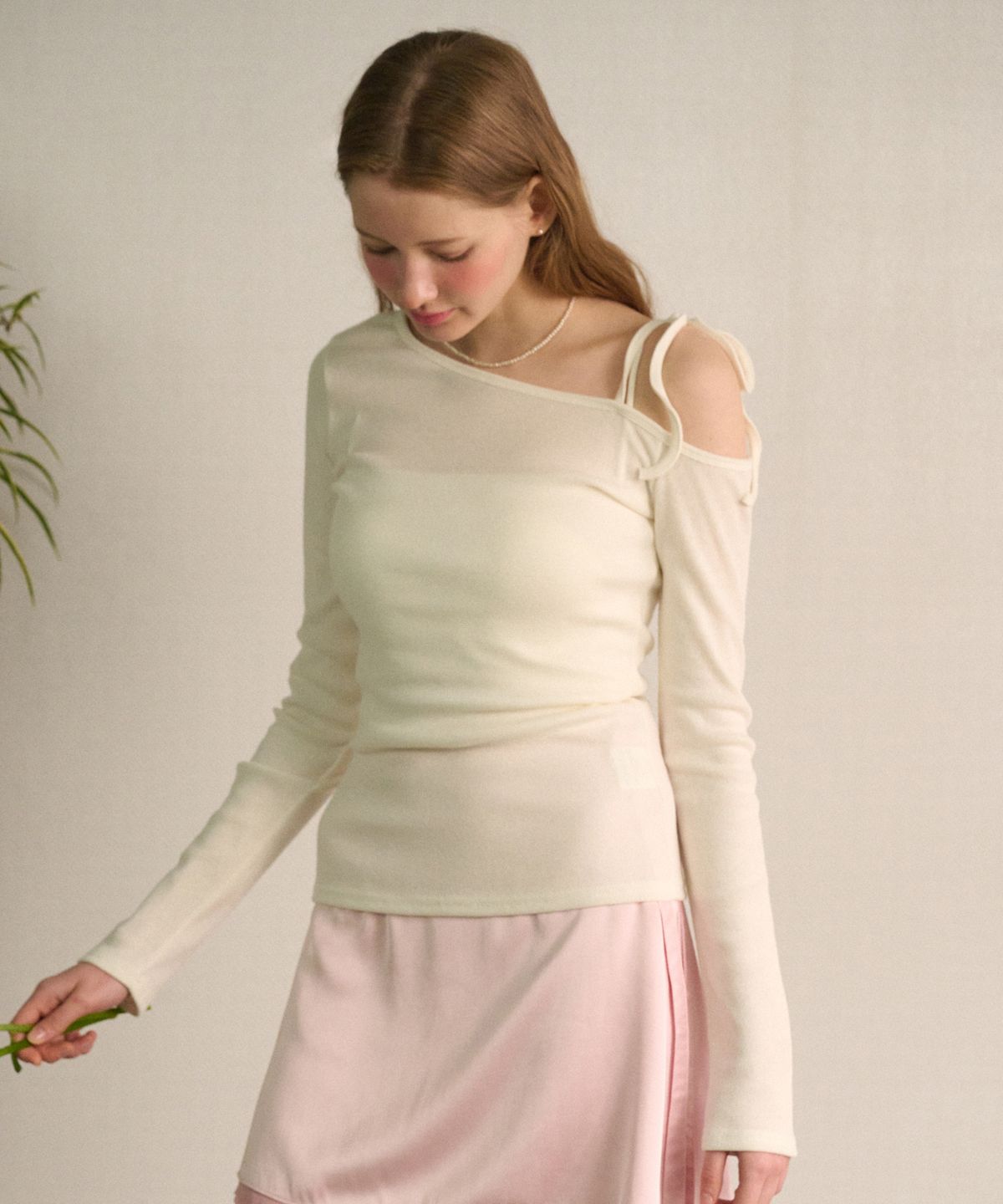 로시로우(LOSSYROW) Shoulder Rope Long Sleeve  Pearlwhite
