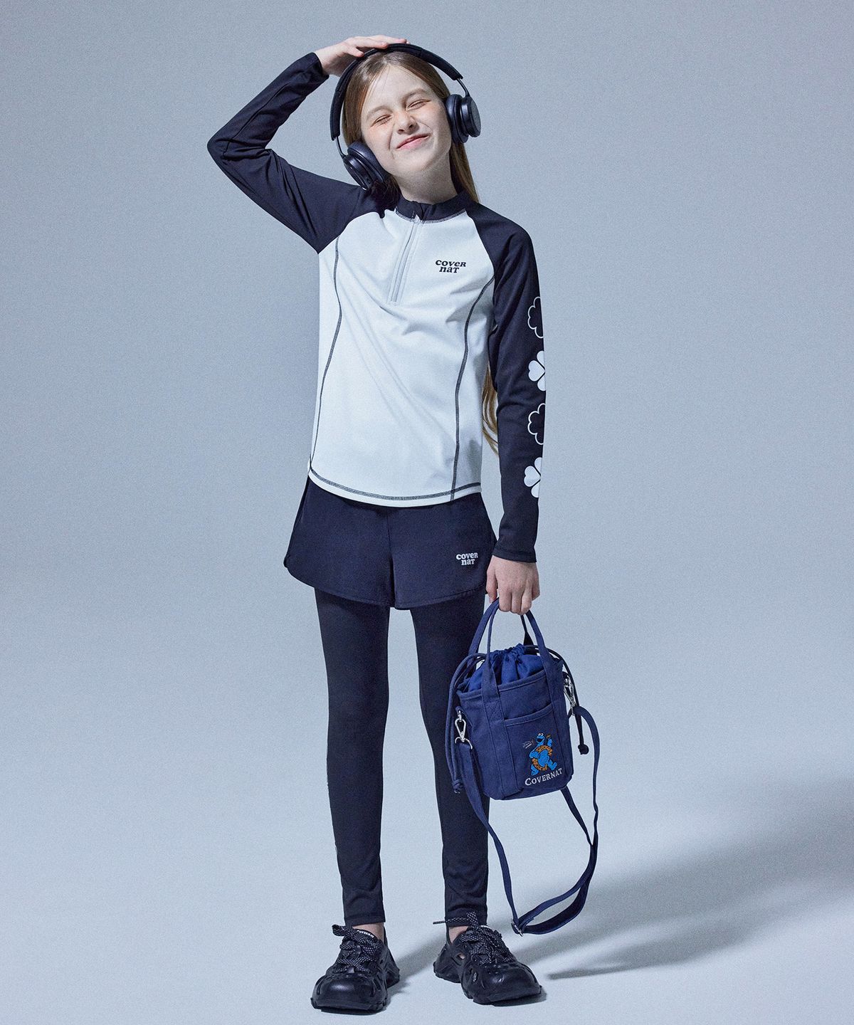 커버낫 키즈(COVERNAT KIDS) 클로버 래쉬가드 반집업 셋업 블랙 CK2502RG88BK