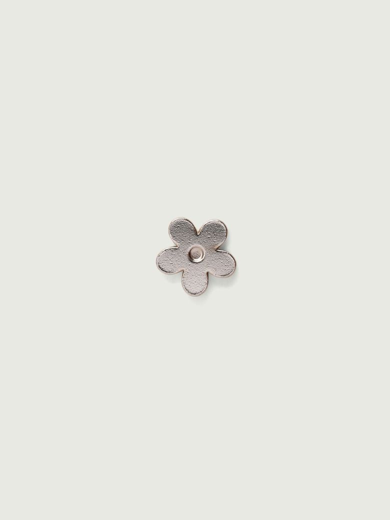 Taffy Charm Daisy