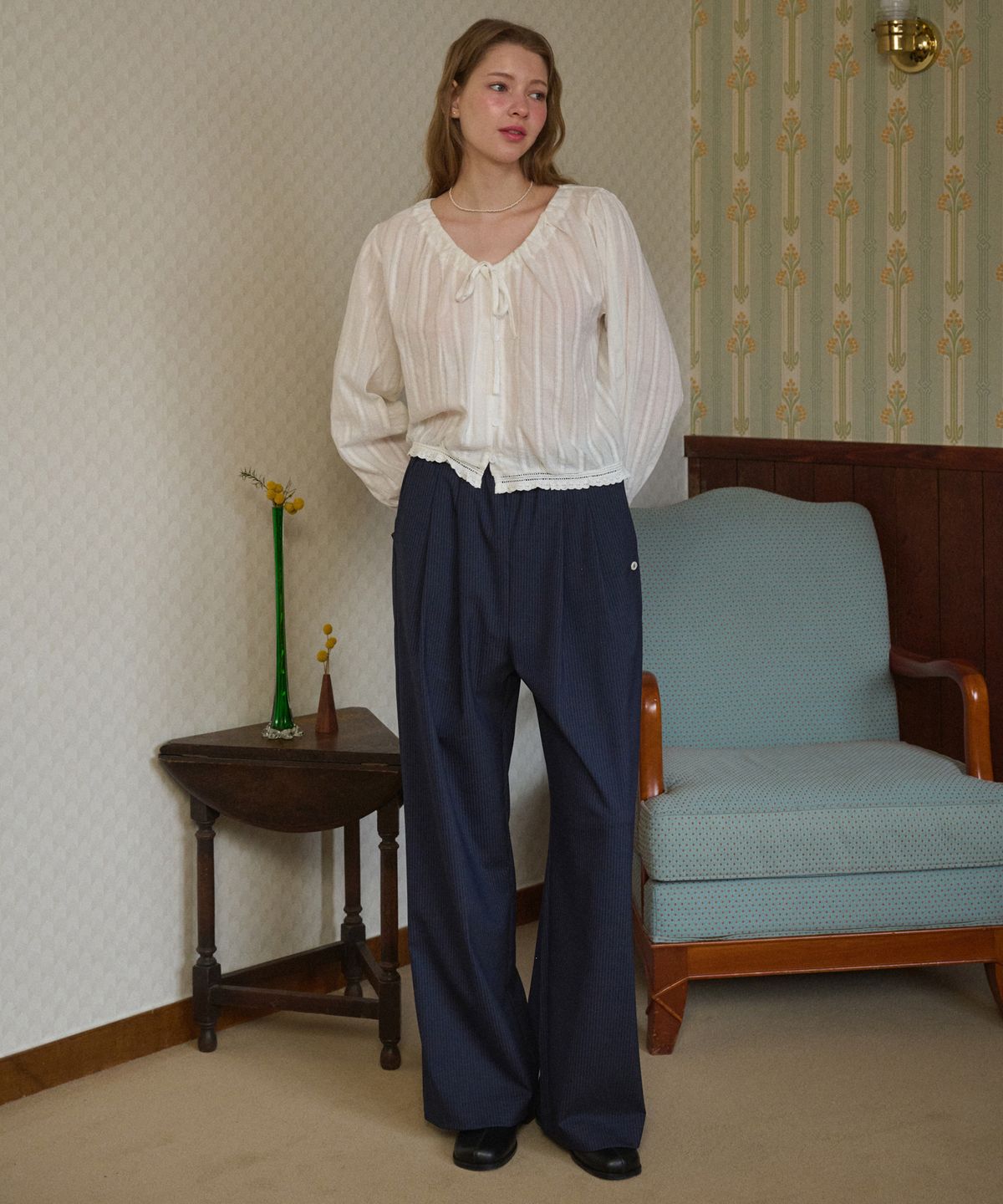 로시로우(LOSSYROW) Two-tuck Striped Slacks Navy
