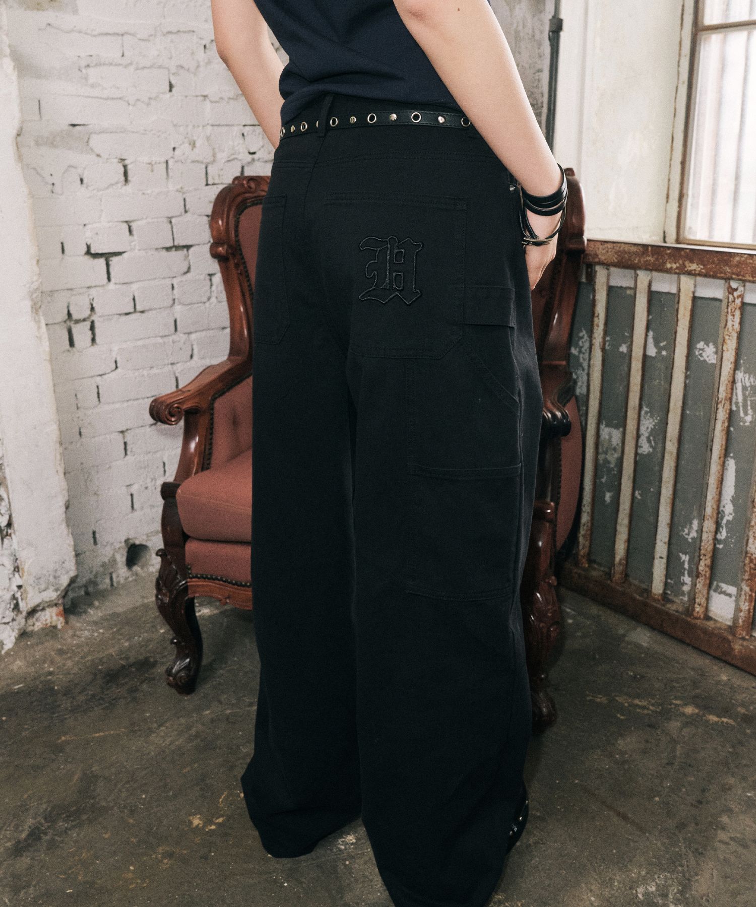【HELENE PARIS】Bohemian Carpenter Wide Pants ワイドパンツ MUSINSA公式 | HELENE PARIS Bohemian Carpenter Wide Pants