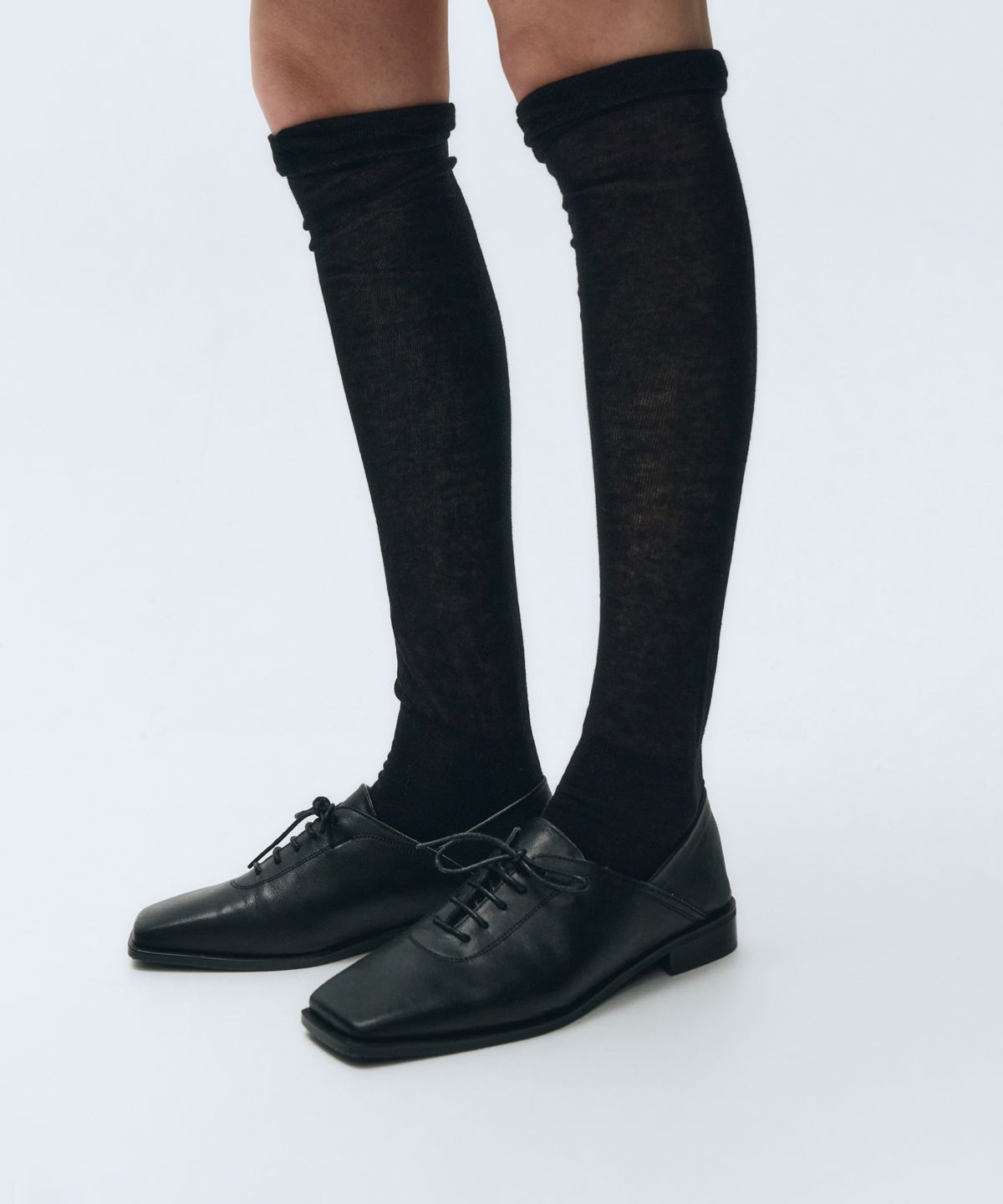 마리떼 프랑소와 저버(MARITHÉ + FRANҪOIS GIRBAUD) W SHEER SOCKS black