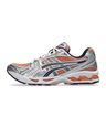 4884649