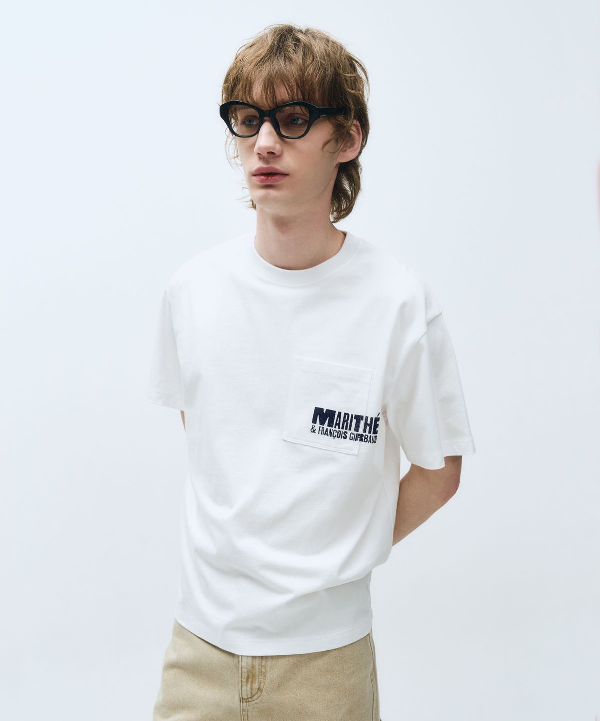 마리떼 프랑소와 저버(MARITHÉ + FRANҪOIS GIRBAUD) POCKET LOGO TEE white