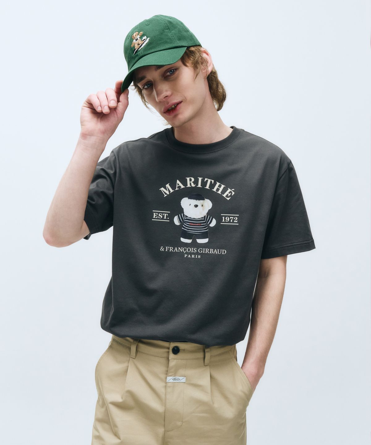 마리떼 프랑소와 저버(MARITHÉ + FRANҪOIS GIRBAUD) DOODLE BEAR IMAGE GRAPHIC TEE charcoal