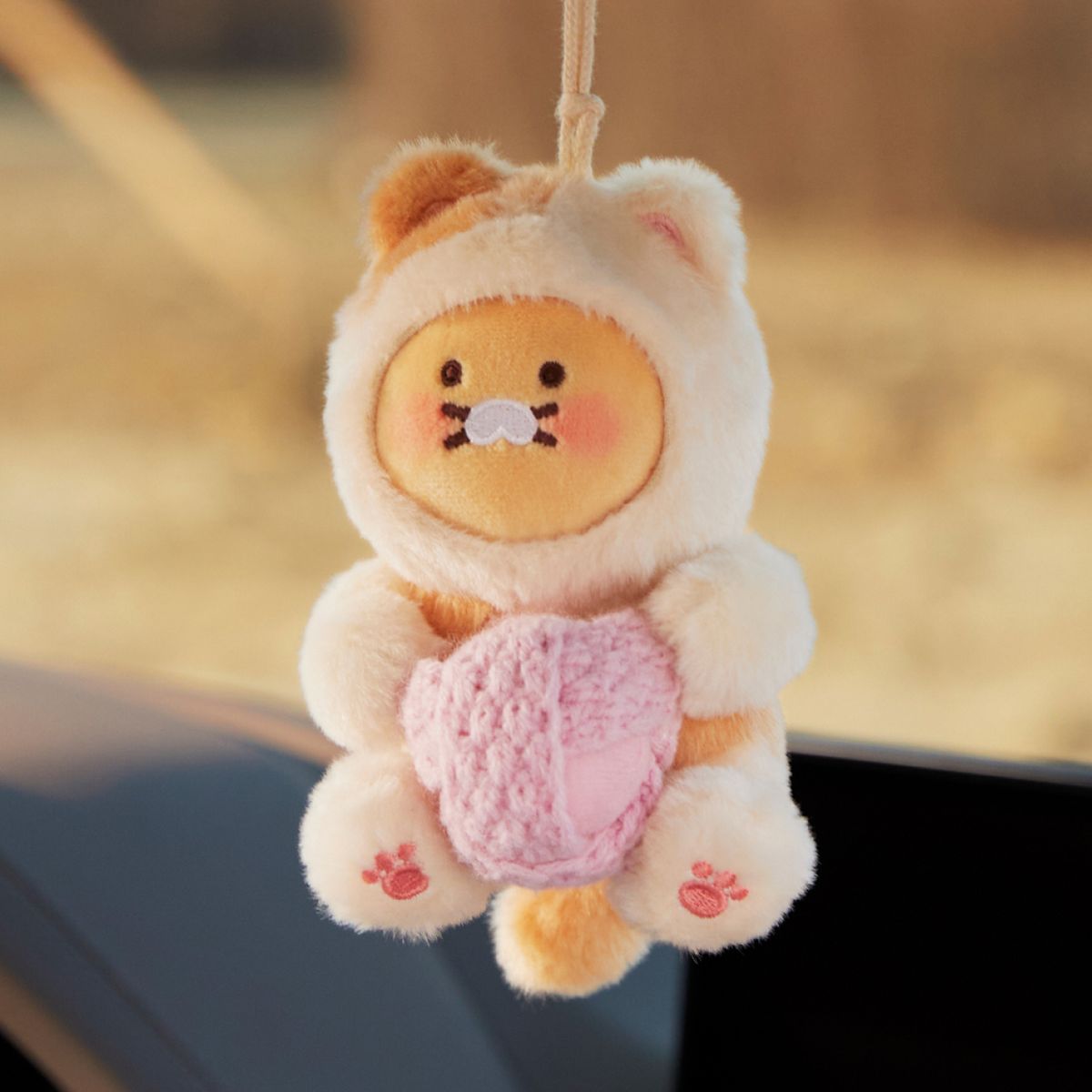 카카오프렌즈(KAKAO FRIENDS) 냥냥 차량용 향기나는 인형_춘식이