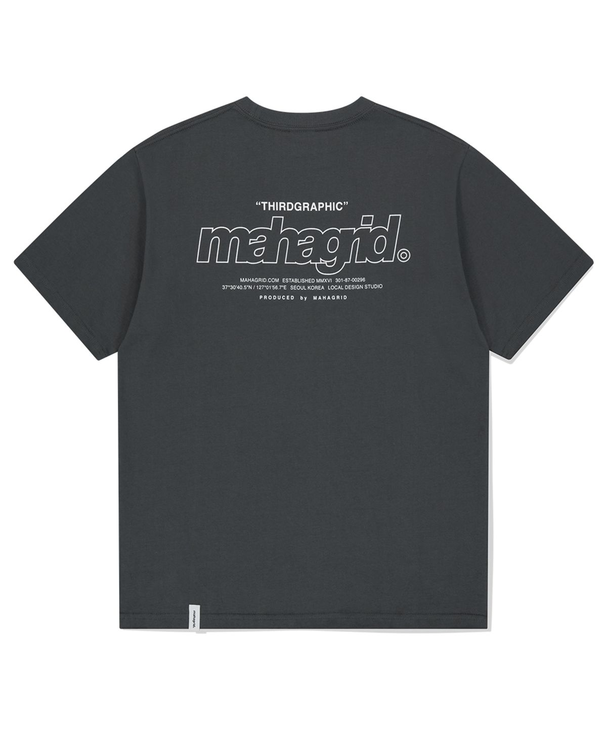 마하그리드(MAHAGRID) BACK THIRD LOGO TEE CHARCOAL(MG2FMMT502A)
