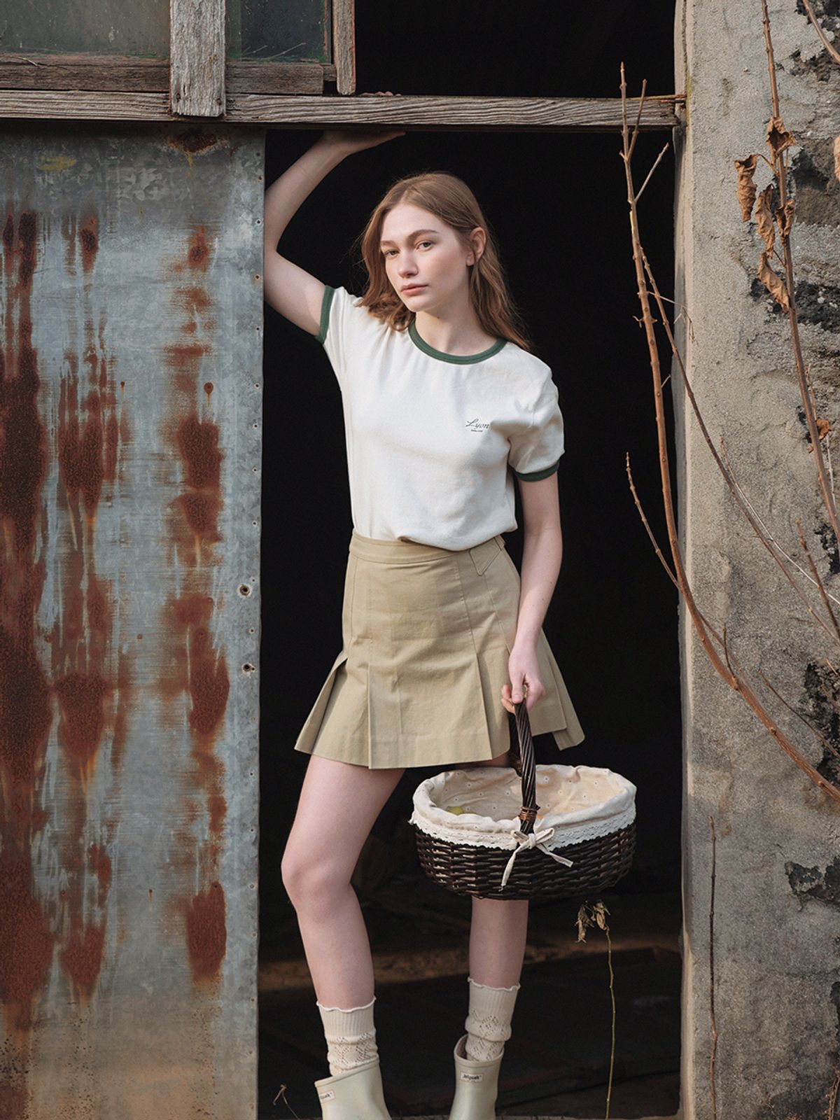 르니나(LENINA) VELO pleats mini skirt_KHAKI