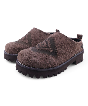 야세x피로 네이티브 클로그 모카