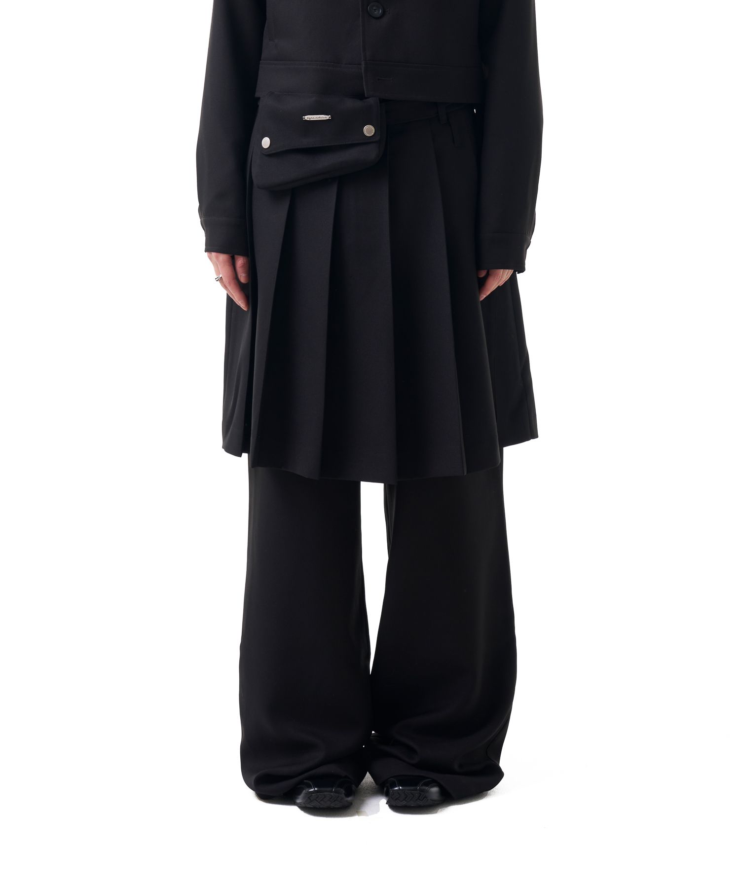 新作スカート[IUGAMAKARAS] BELTED BAG PLEATS MIDI SKIRT MUSINSA | IUGAMAKARAS Belted Bag Pleats Midi Skirt (Black)