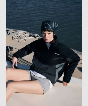 레이트 체크아웃 린넨 스탠넥 아노락 블랙(UQ221CWT49)