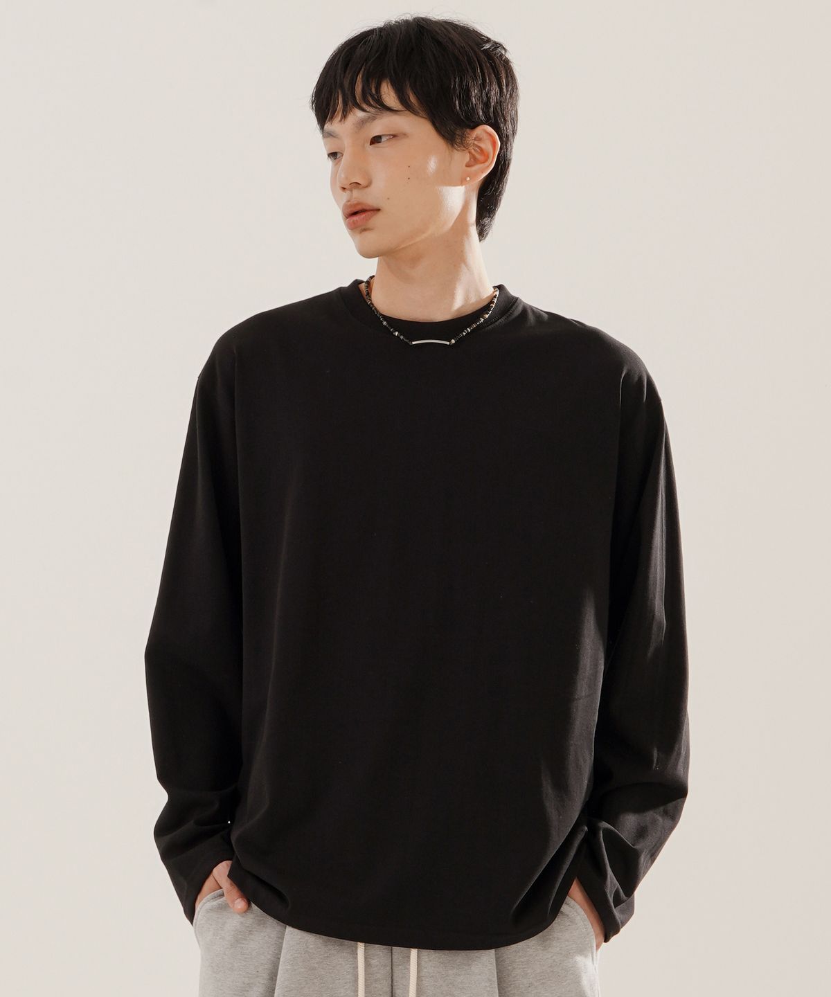 제멋(JEMUT) 올데이 CP 스탠다드 긴팔티셔츠 4종 블랙 SOLT2607