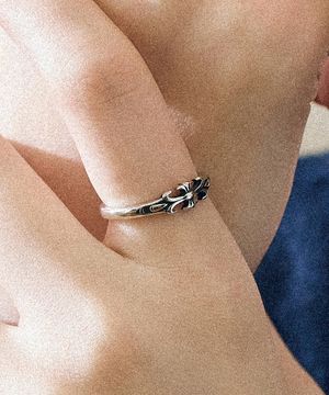 브레위스 플로럴 오픈링 / STJ-RB1165WG