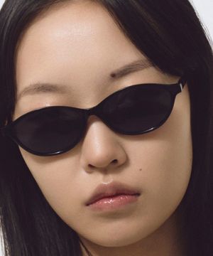 코지 오벌 선글라스 블랙