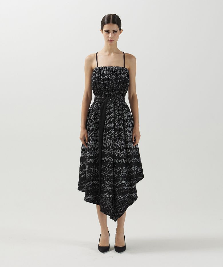Stitch strap pleated dress