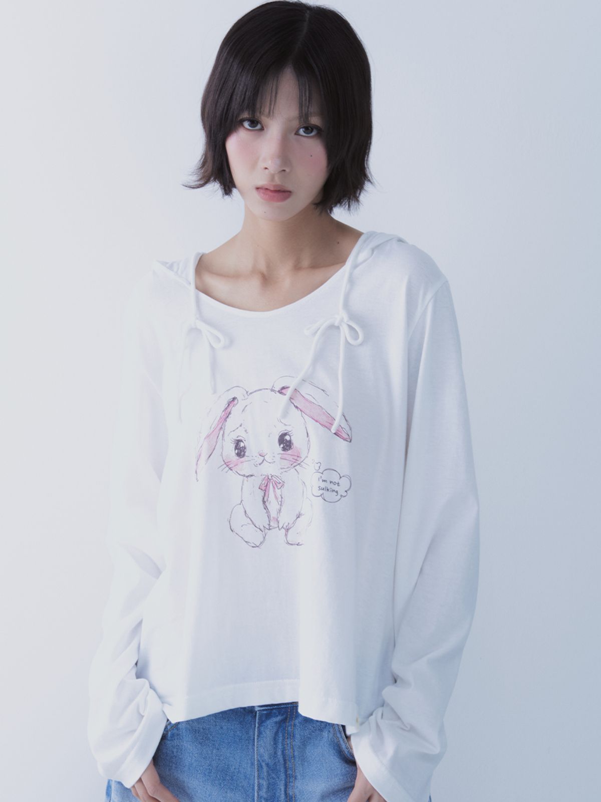 쎄쎄쎄(SETSETSET) SULKING RABBIT HOODIE