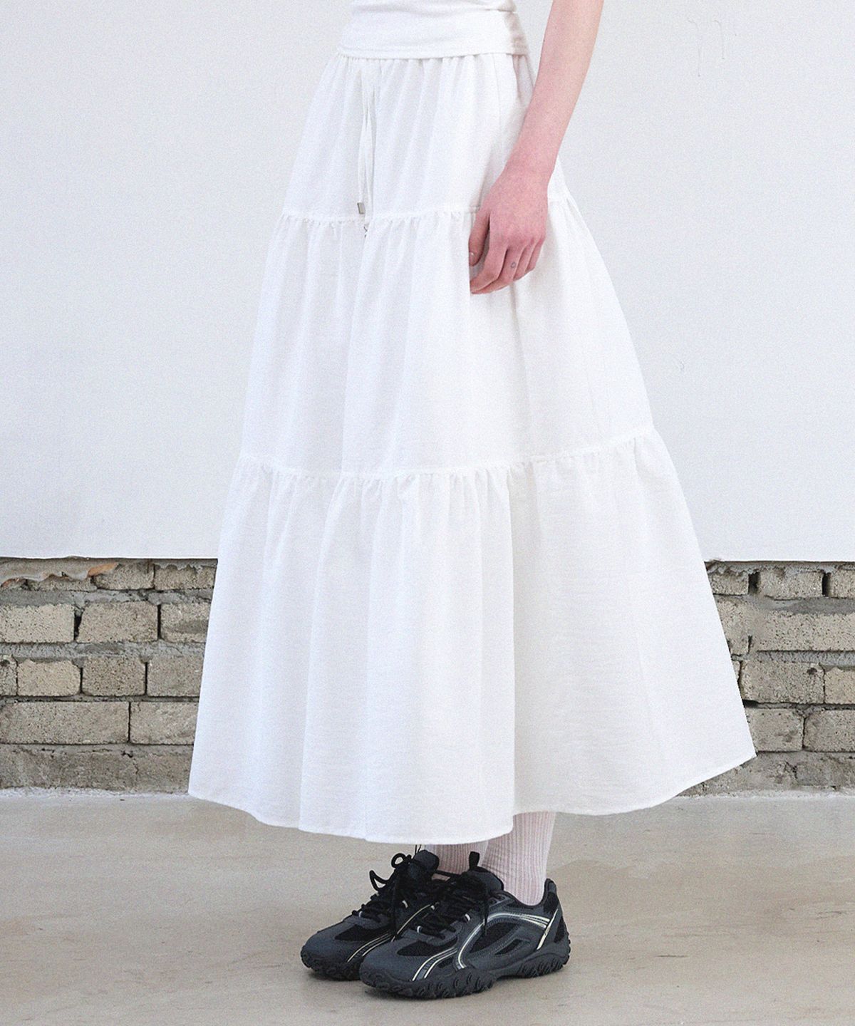 미케네(MICANE) 라이라 캉캉 셔링 롱 스커트