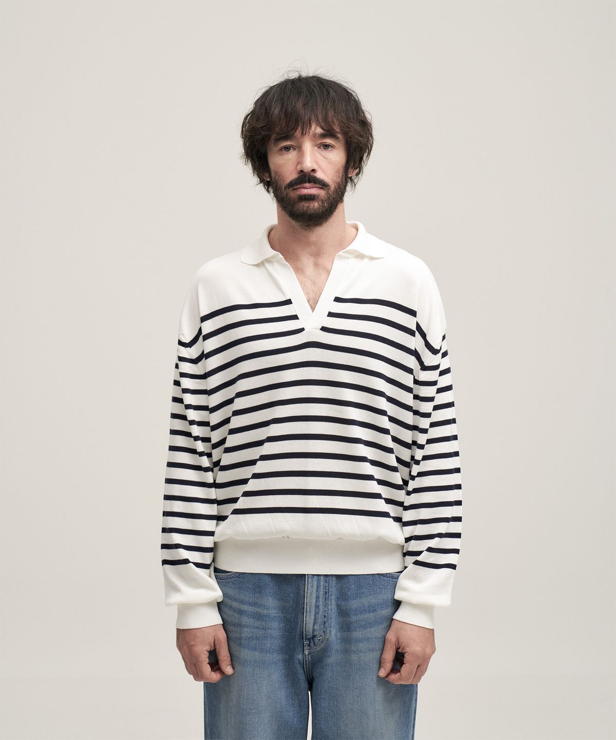 어나더 오피스(ANOTHER OFFICE) Sailor Silk Open-collar Knit (White-Navy)