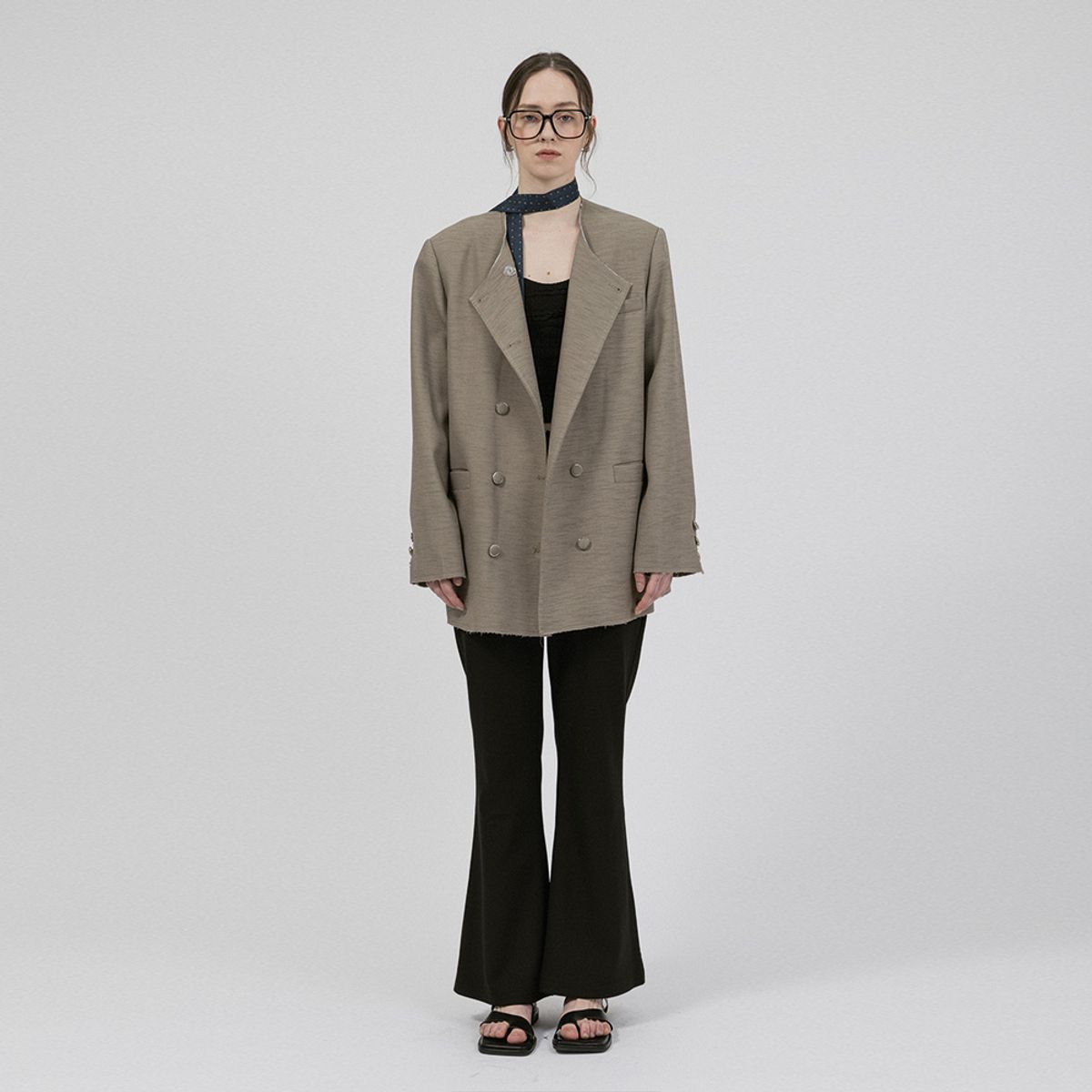 웬스데이딜라잇(WEDNESDAY DELIGHT) WD_Slim fit black pants