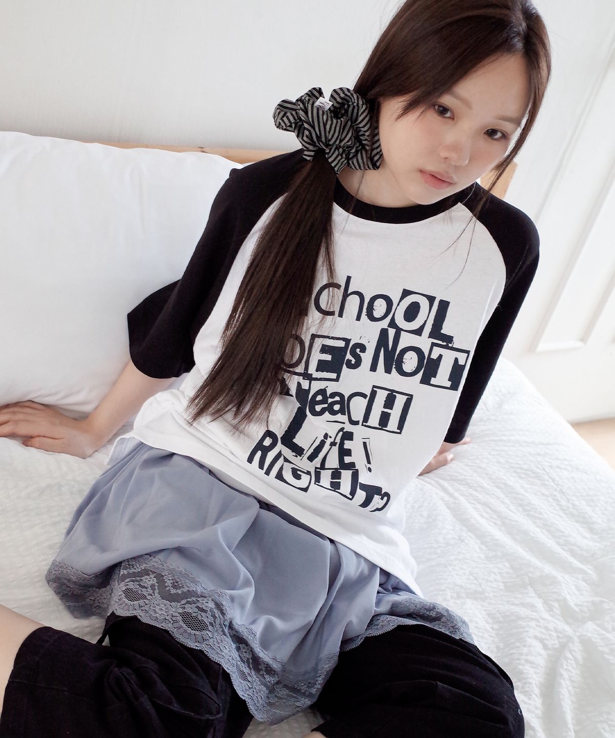 이스트쿤스트(ISTKUNST) DOES NOT TEACH RAGLAN TEE_WHITE(IK2FMMT506A)