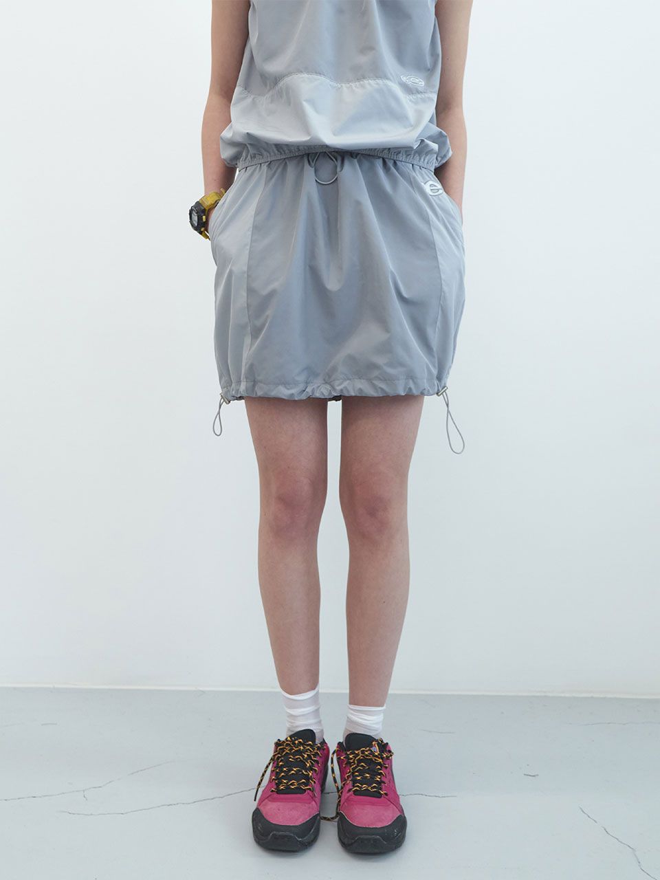 【ENZO BLUES】sporty mini skirt ミニスカート MUSINSA公式 | ENZO BLUES Sporty Mini Skirt (Grey)