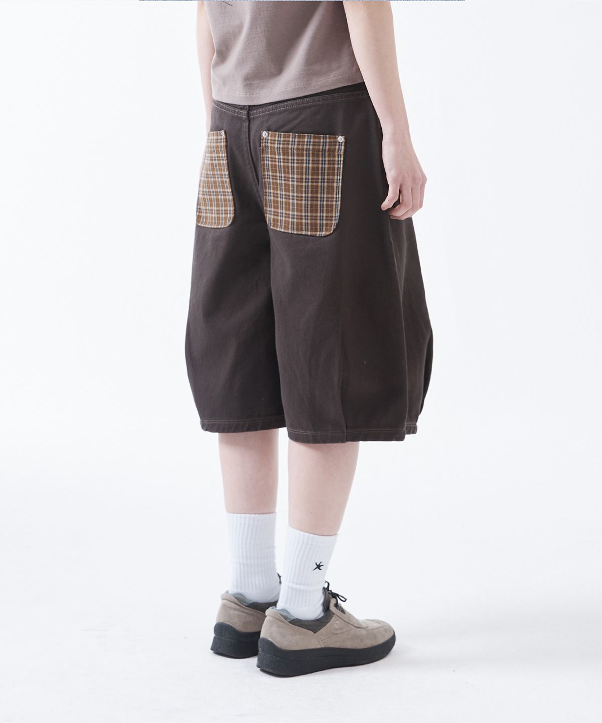 더콜디스트모먼트(THE COLDEST MOMENT) TCM check pocket half pants (charcoal)