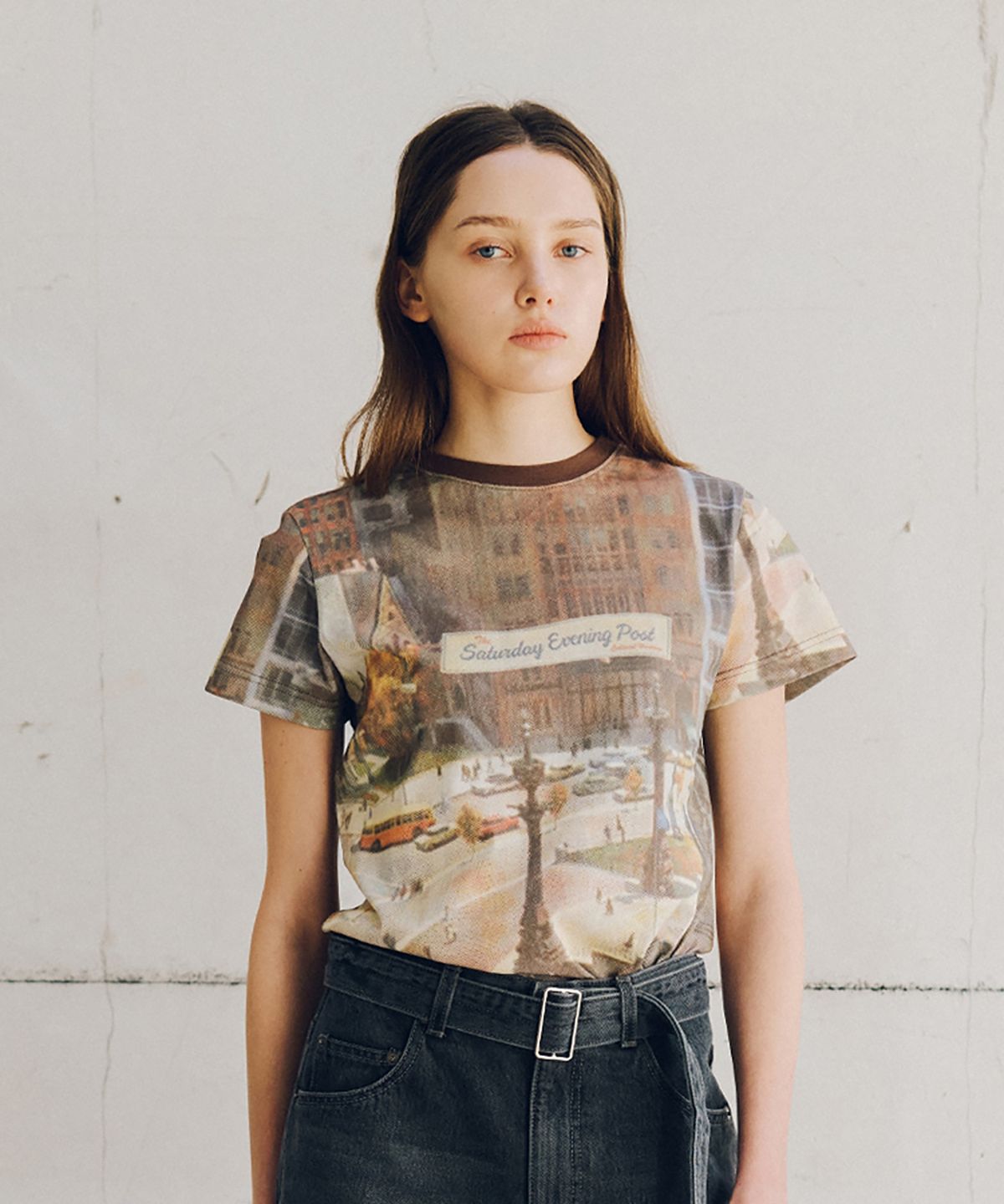 더 새터데이 이브닝 포스트(THE SATURDAY EVENING POST) Urban Vista T-Shirt_Brown