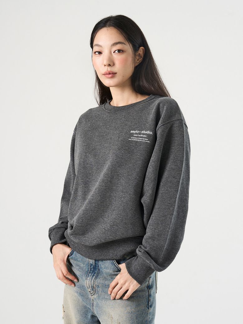 로고 오버핏 스웻셔츠_차콜