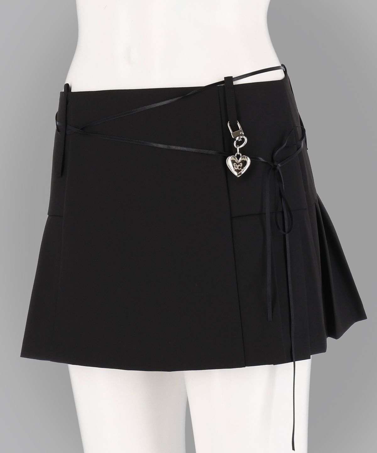 어세이(ASSAY) Micro Mini Pleated Skirt (Black)