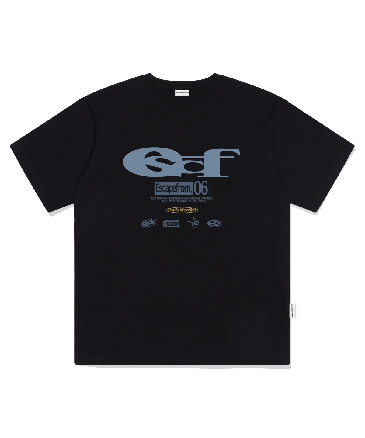 이스케이프프롬(ESCAPEFROM) 애쉬 ESCF 로고 콜라주 프린트 오버핏 반팔티 블랙
