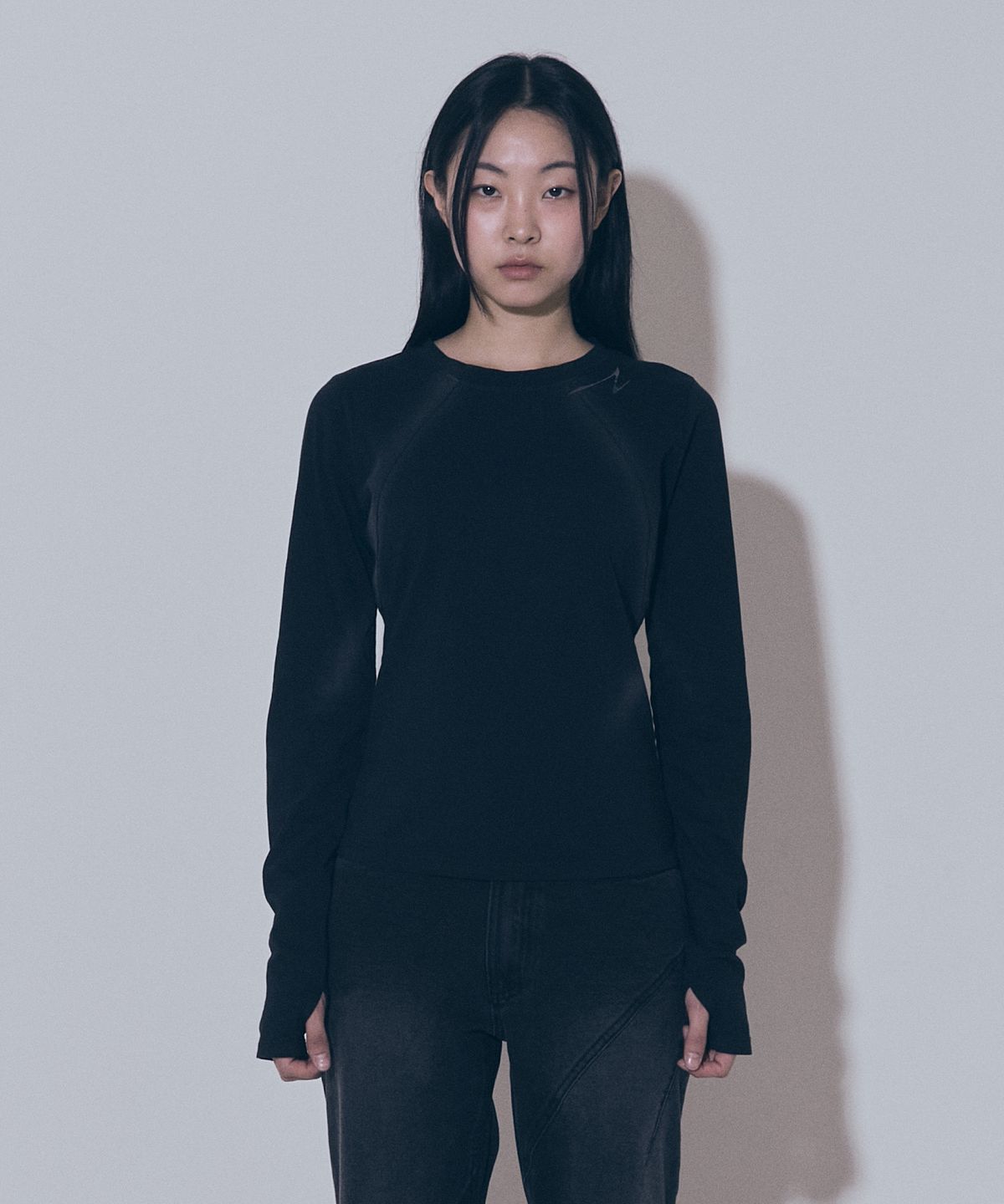 비엘알(BLR) Pointiness Black Washing Long Sleeve T-shirts