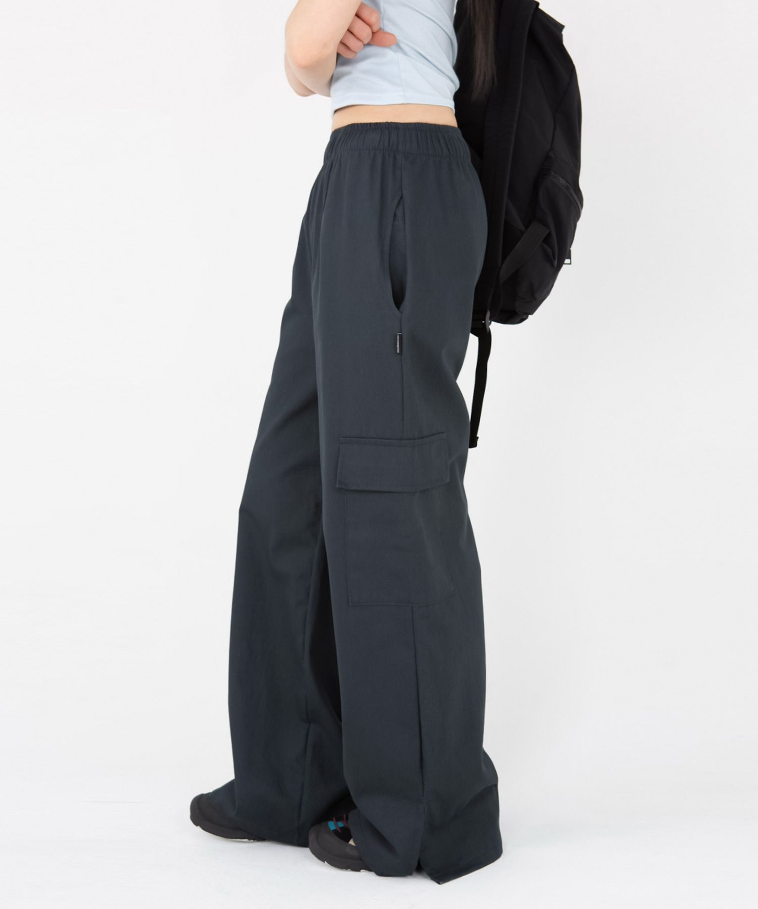 ●muahmuah● Point Slit Cargo Banding Pants Navy MUP25806 MUSINSA | MUAHMUAH Point Slit Cargo Banding Pants [Navy]