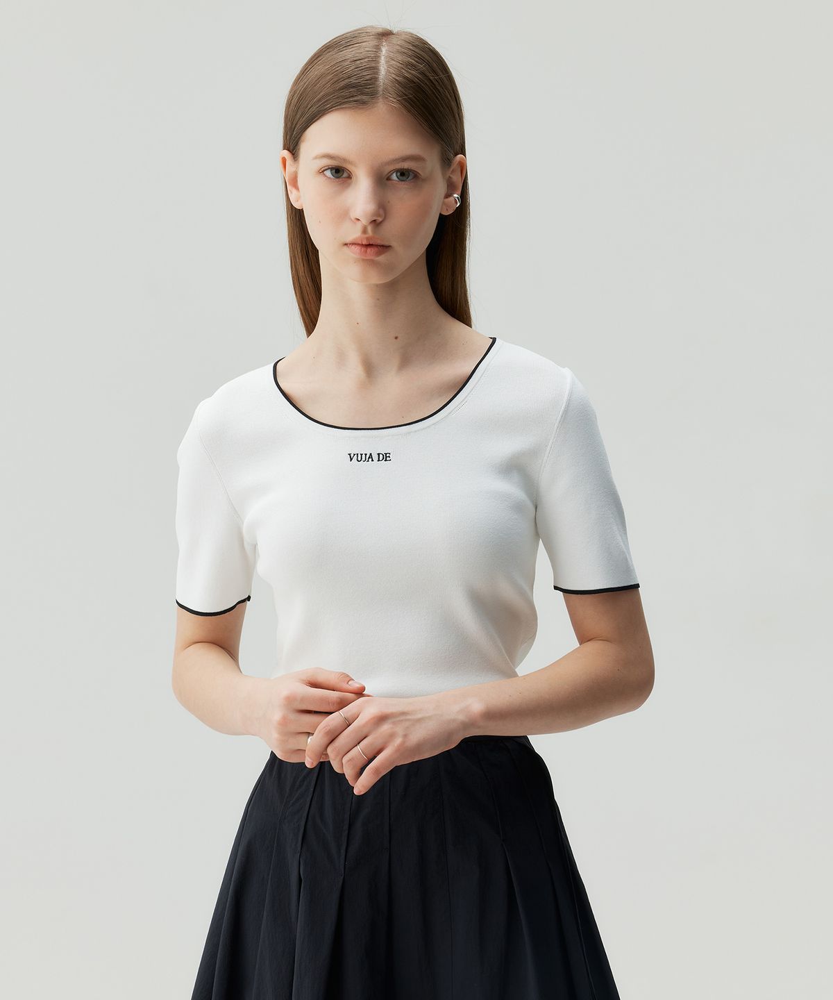 마인드브릿지 우먼(MIND BRIDGE WOMEN) [W][COUTURE]립 배색 슬림핏 니트
