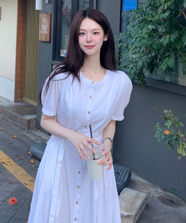 [W][COUTURE]라운드넥 벨티드 오픈 원피스 - 2color