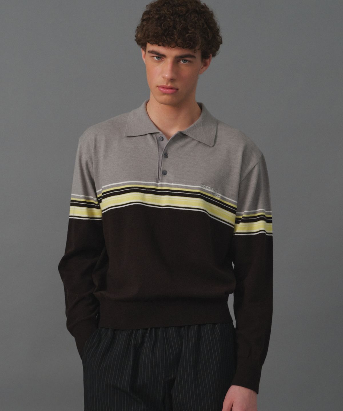 문선 아카이브(MOONSUN ARCHIVE) M.C UNISEX, Point Stripe Collar Knit / Gray Yellow