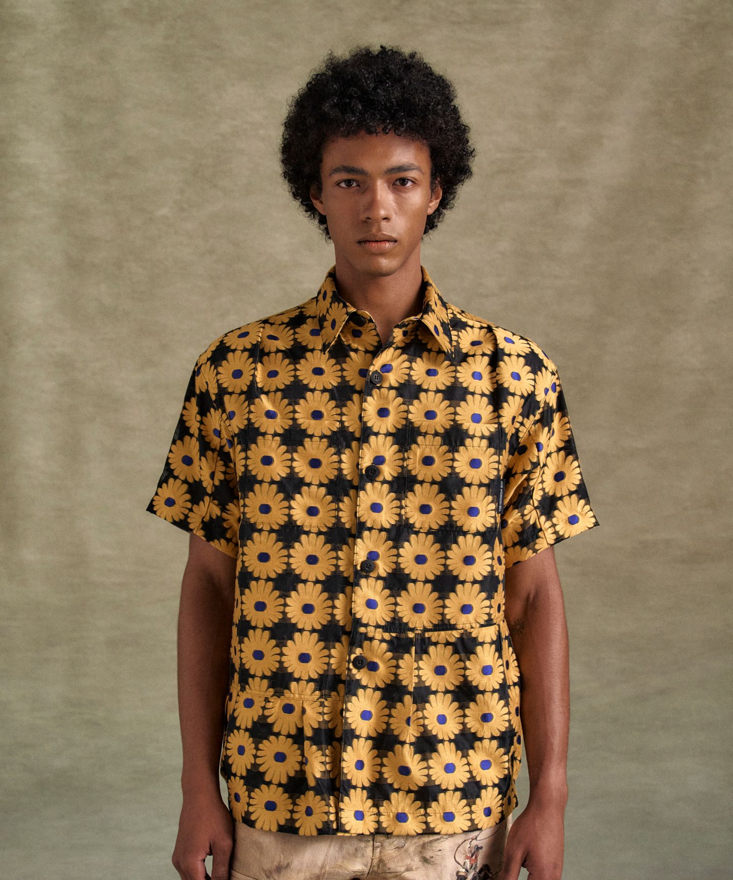 [ANDERSSON BELL] HALF SHEER FLOWER SHIRTS ☆送料込☆ Andersson Bell Half Sheer Flower Lace Shirt Ecru | UJNG
