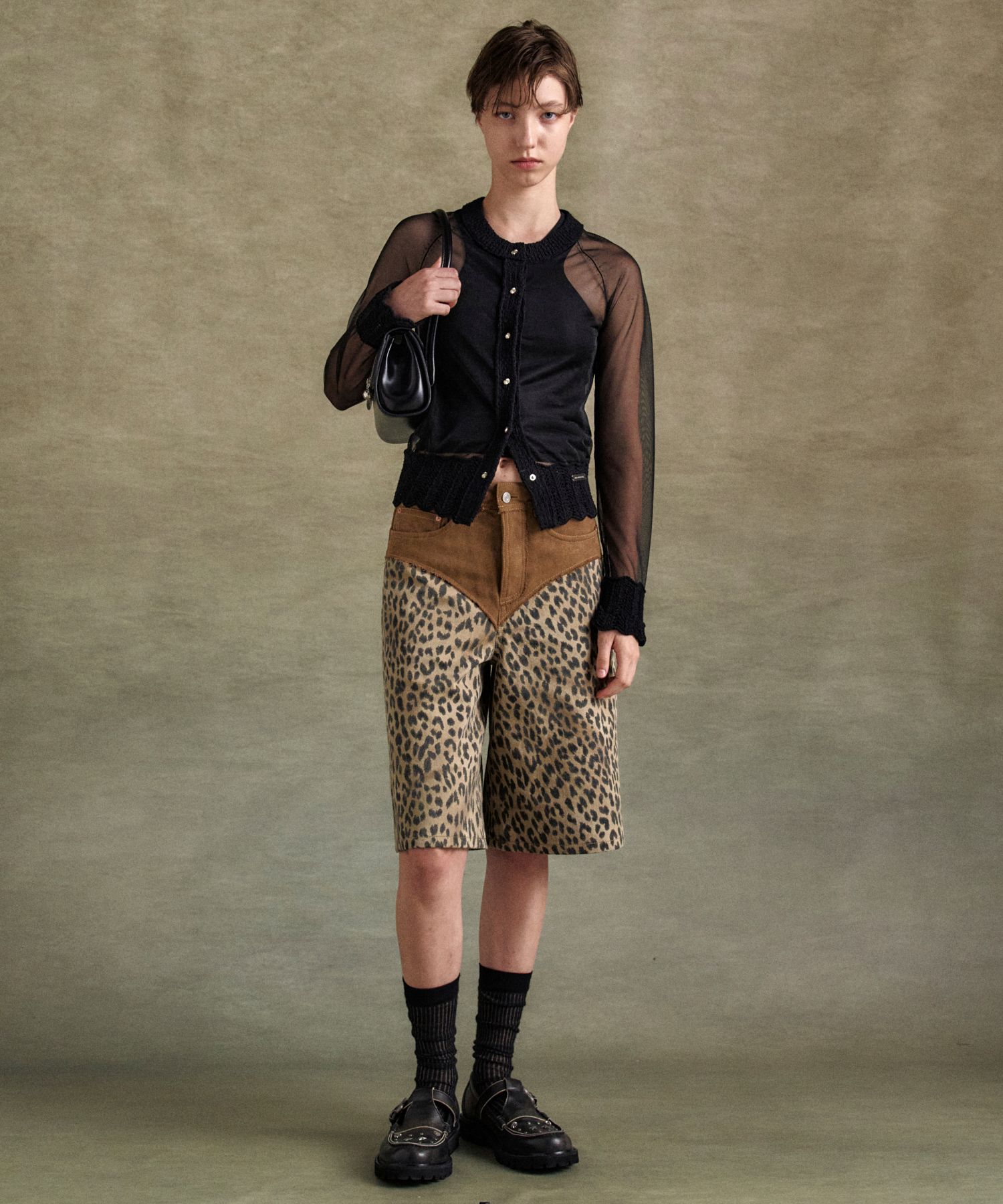 MUSINSA | ANDERSSON BELL Oxford Combo Leopard Shorts apa821w (SAND)