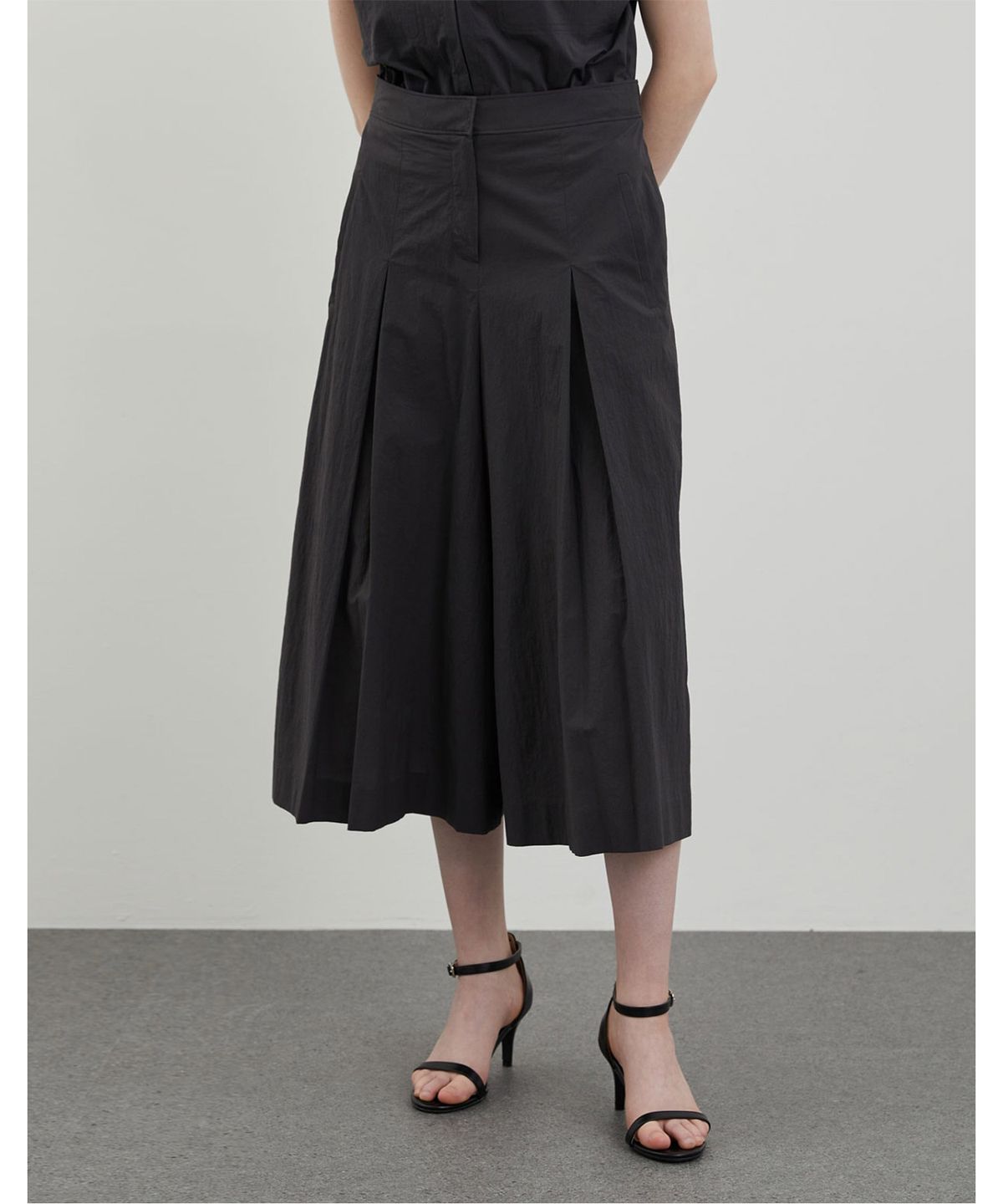 올리비아로렌(OLIVIALAUREN) A라인 큐롯팬츠_VVCDL4M4191
