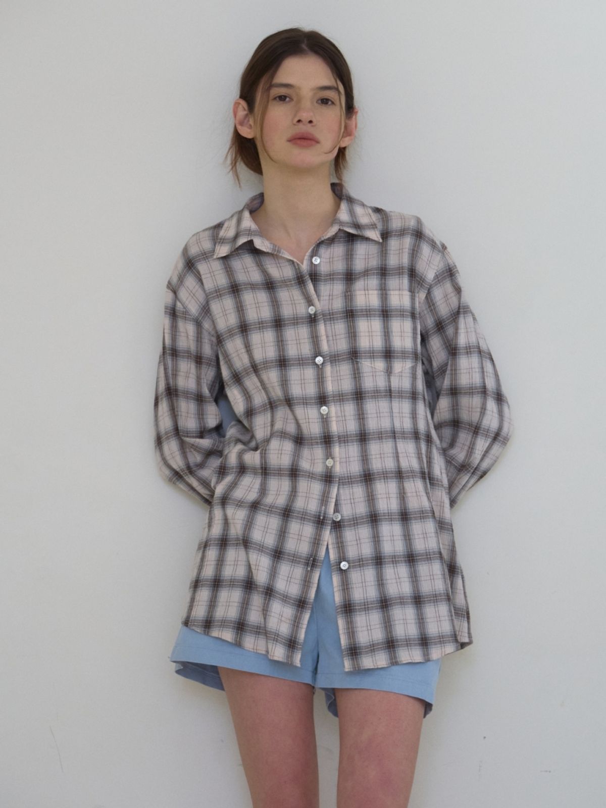 어나우트(UNNOUT) PEPLUM CHECK SHIRT BEIGE