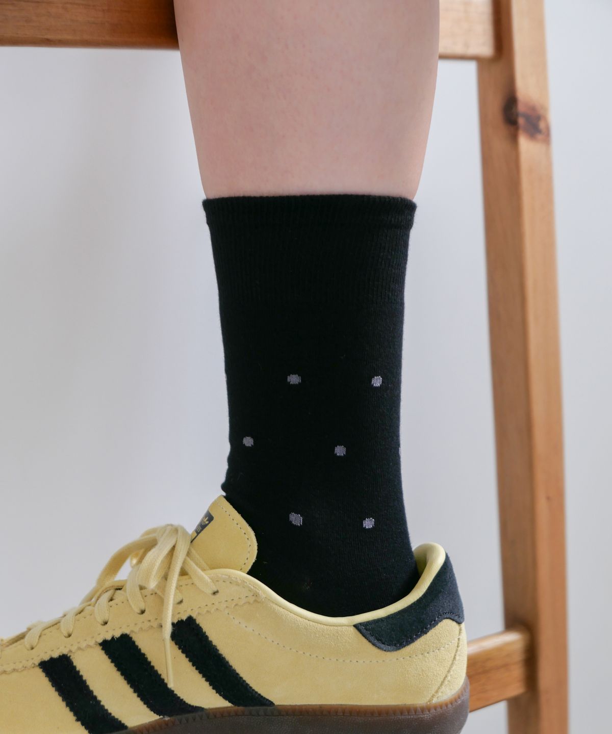 도넛바이닐샵(DONUTVINYLSHOP) polka dot pattern socks (3colors)