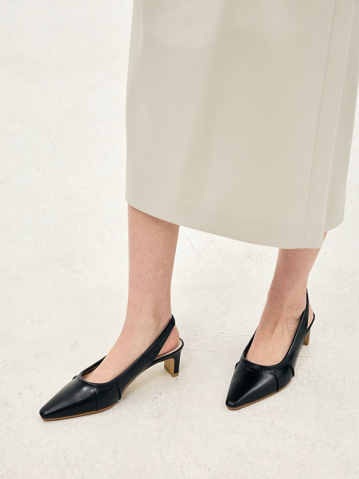 쥬다르(JEU DART) mood slingback black