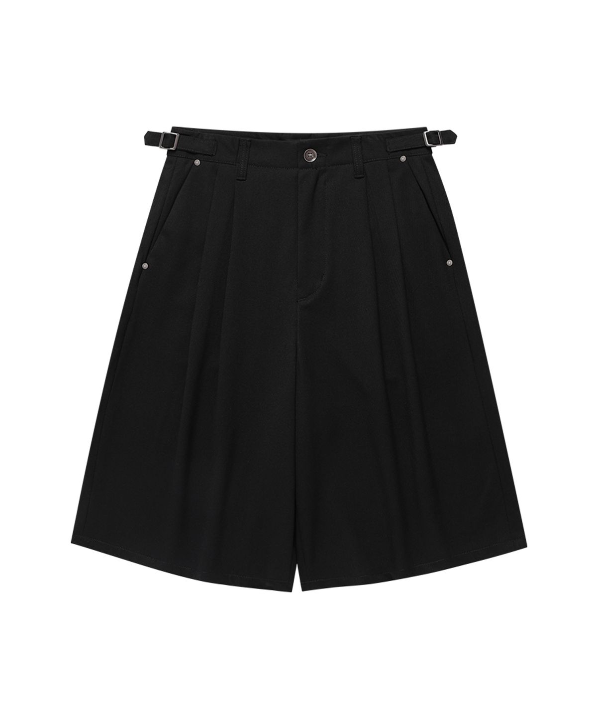 웨슬리 휴스턴(WESLEYHYUSTON) Buckle detail two tuck bermuda slacks black